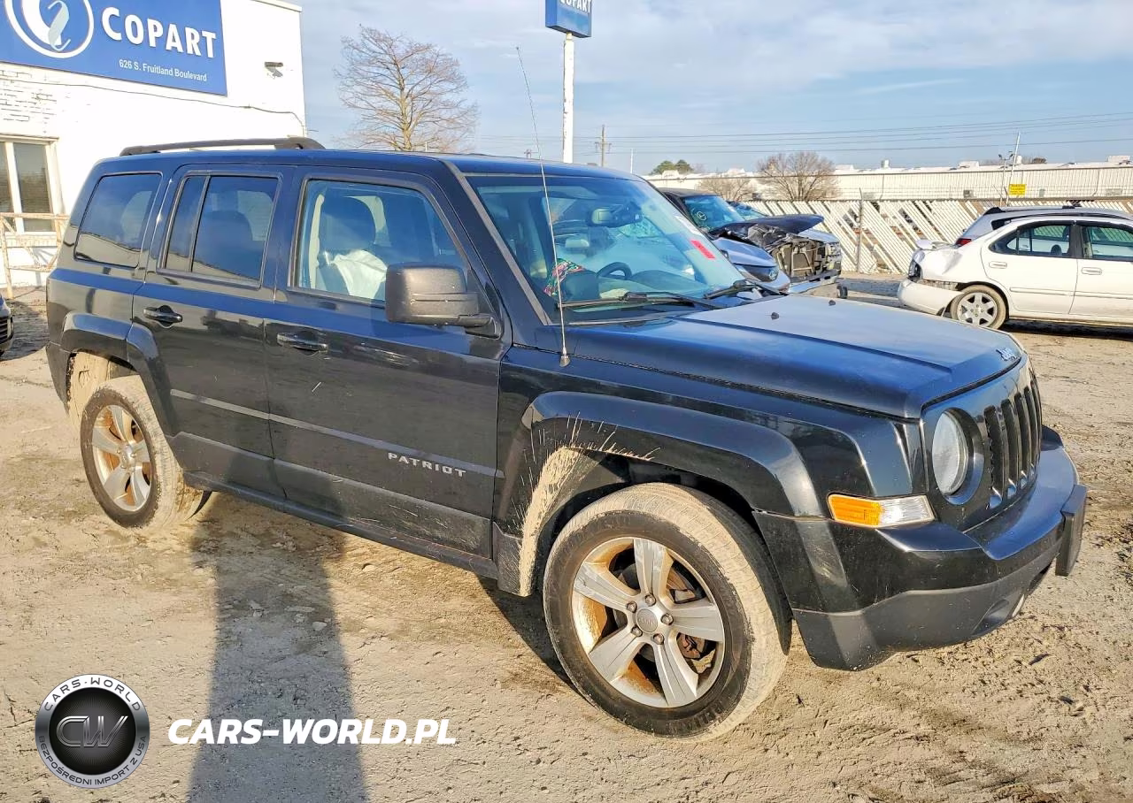 2016 Jeep Patriot Latitude VIN:1C4NJRFB9GD765498 - 4