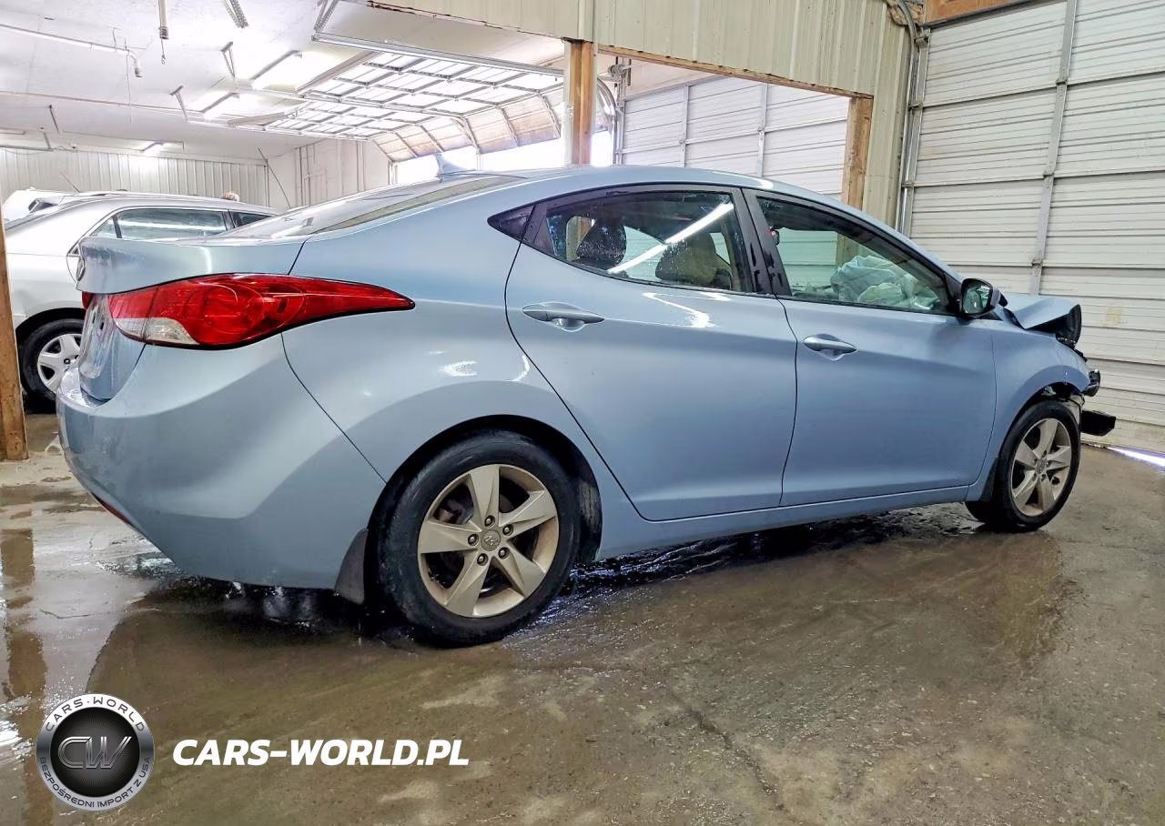 2013 Hyundai Elantra Gls VIN:KMHDH4AE9DU496695 - 3