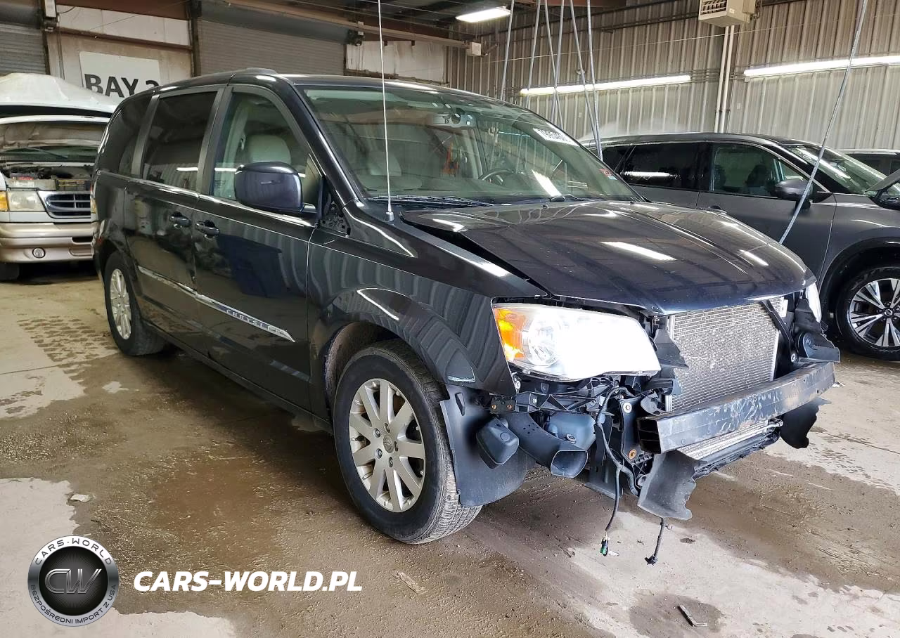 2013 Chrysler Town & Country Touring VIN:2C4RC1BG2DR603851 - 4