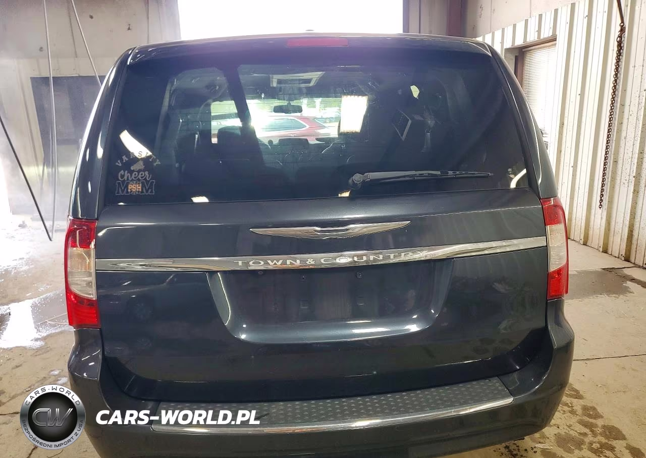 2013 Chrysler Town & Country Touring VIN:2C4RC1BG2DR603851 - 6