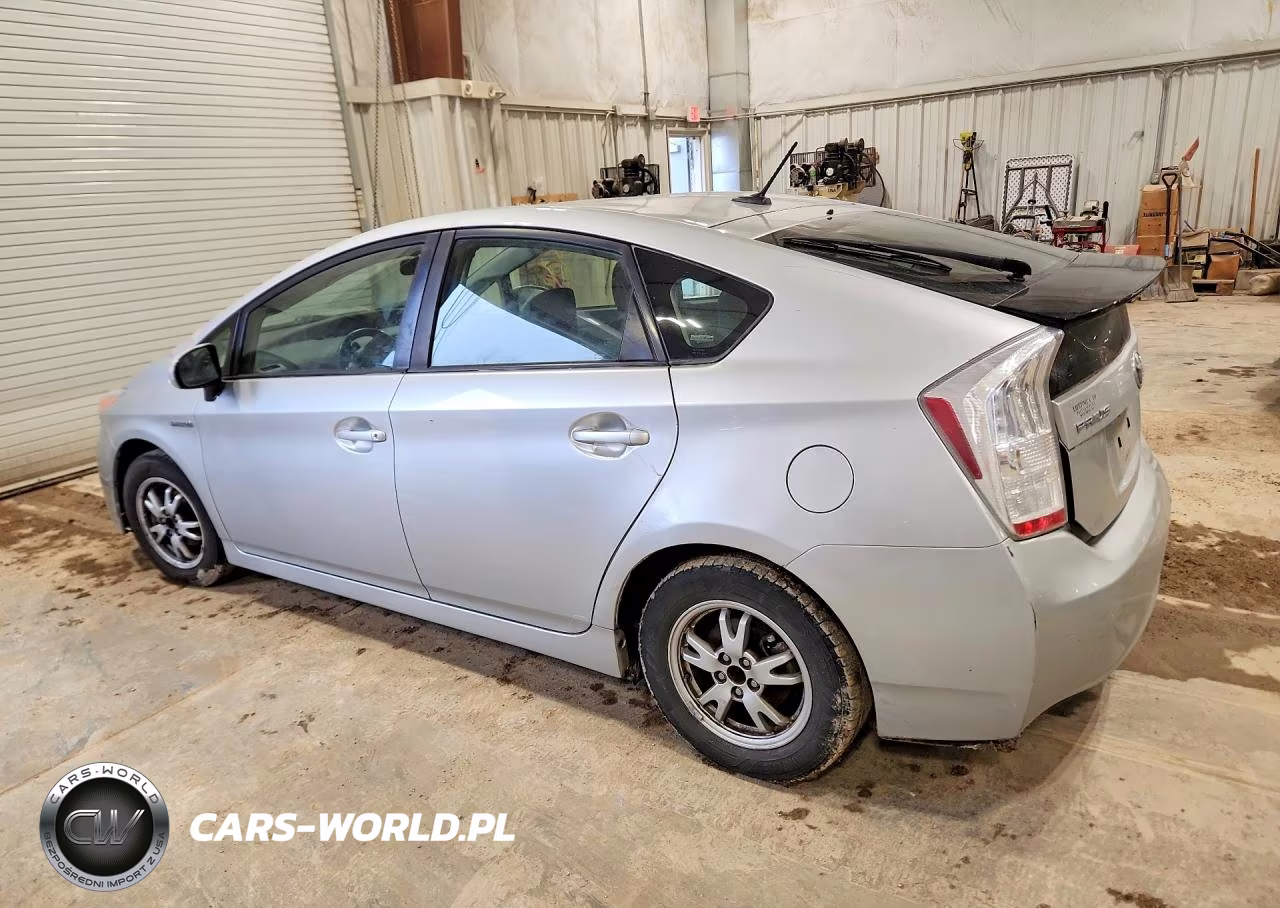 2011 Toyota Prius Two VIN:JTDKN3DU1B0261360 - 2