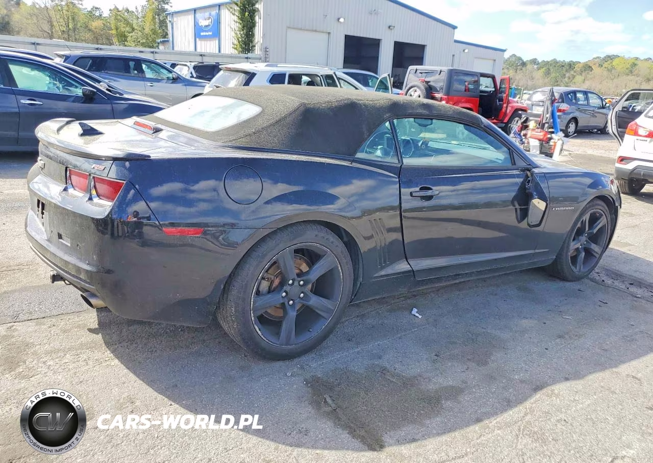 2011 Chevrolet Camaro Lt VIN:2G1FC3DD3B9204292 - 3