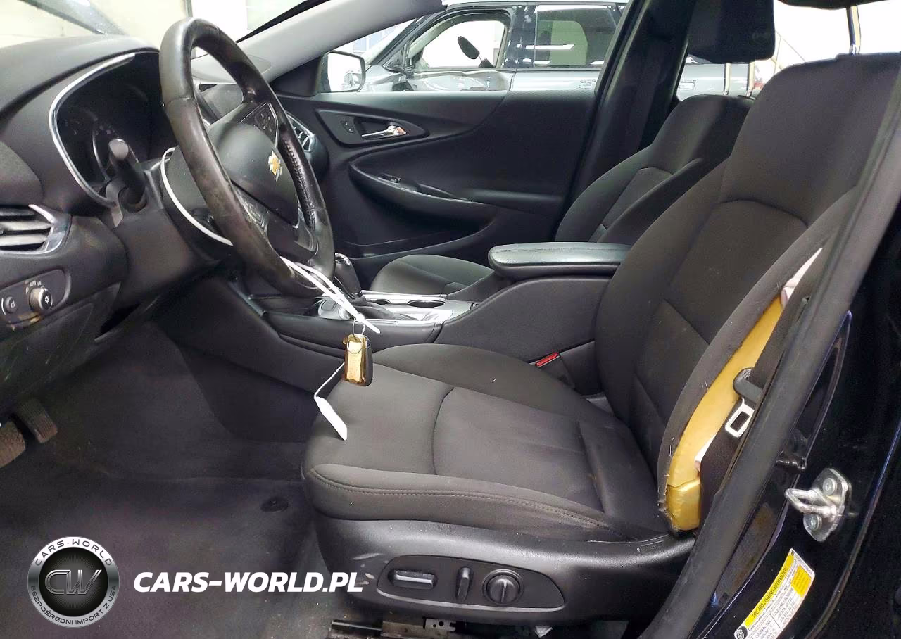 2018 Chevrolet Malibu Lt VIN:1G1ZD5ST7JF258474 - 7