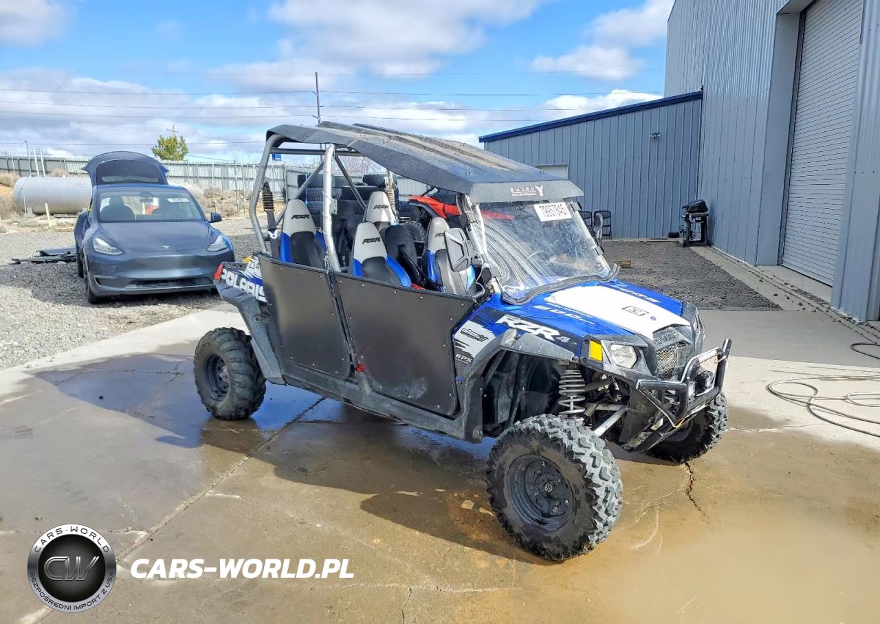 2011 Polaris Ranger Utility Vehicle VIN:4XAXY76A1BB426777 - 1