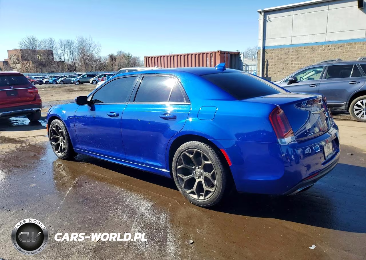2019 Chrysler 300 S VIN:2C3CCABG4KH733224 - 2