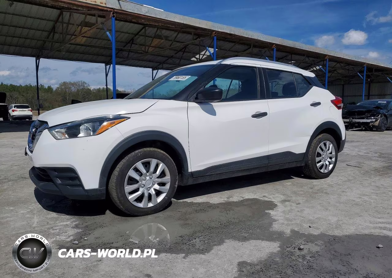 2019 Nissan Kicks S