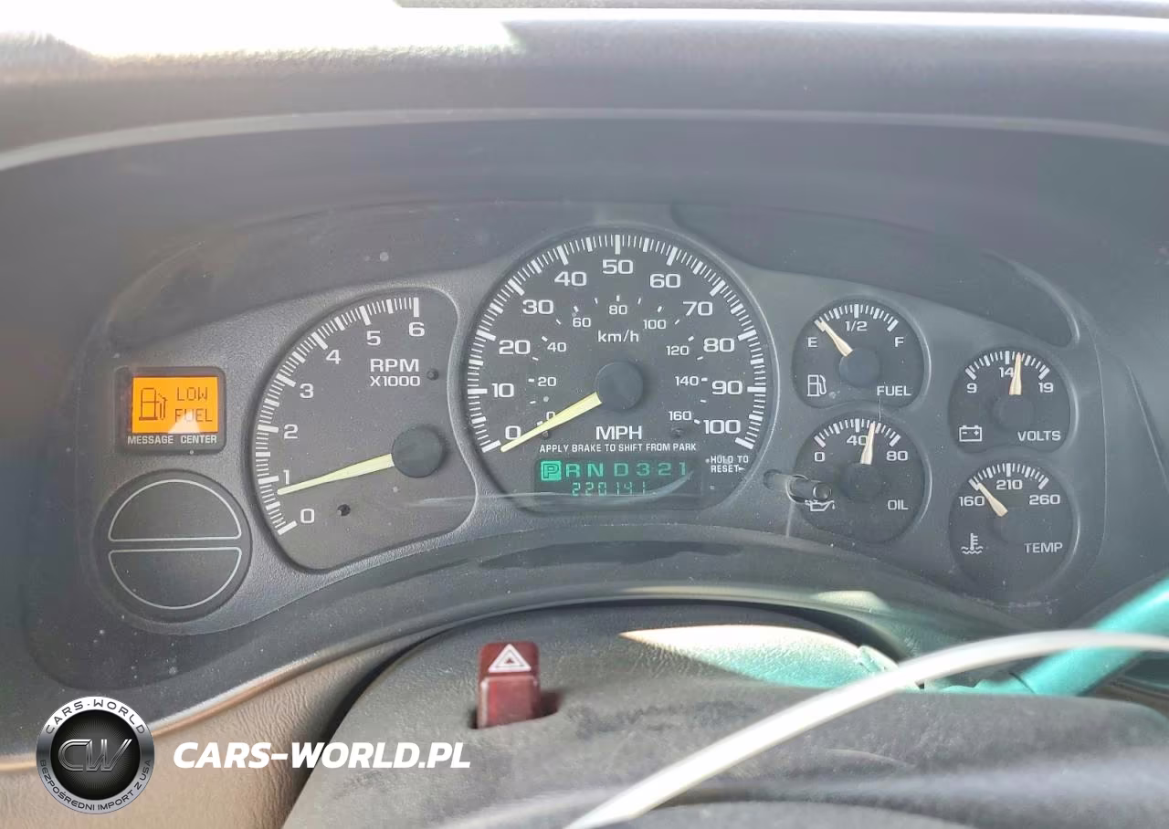 2000 GMC New Sierra C1500 VIN:2GTEC19T6Y1136598 - 9