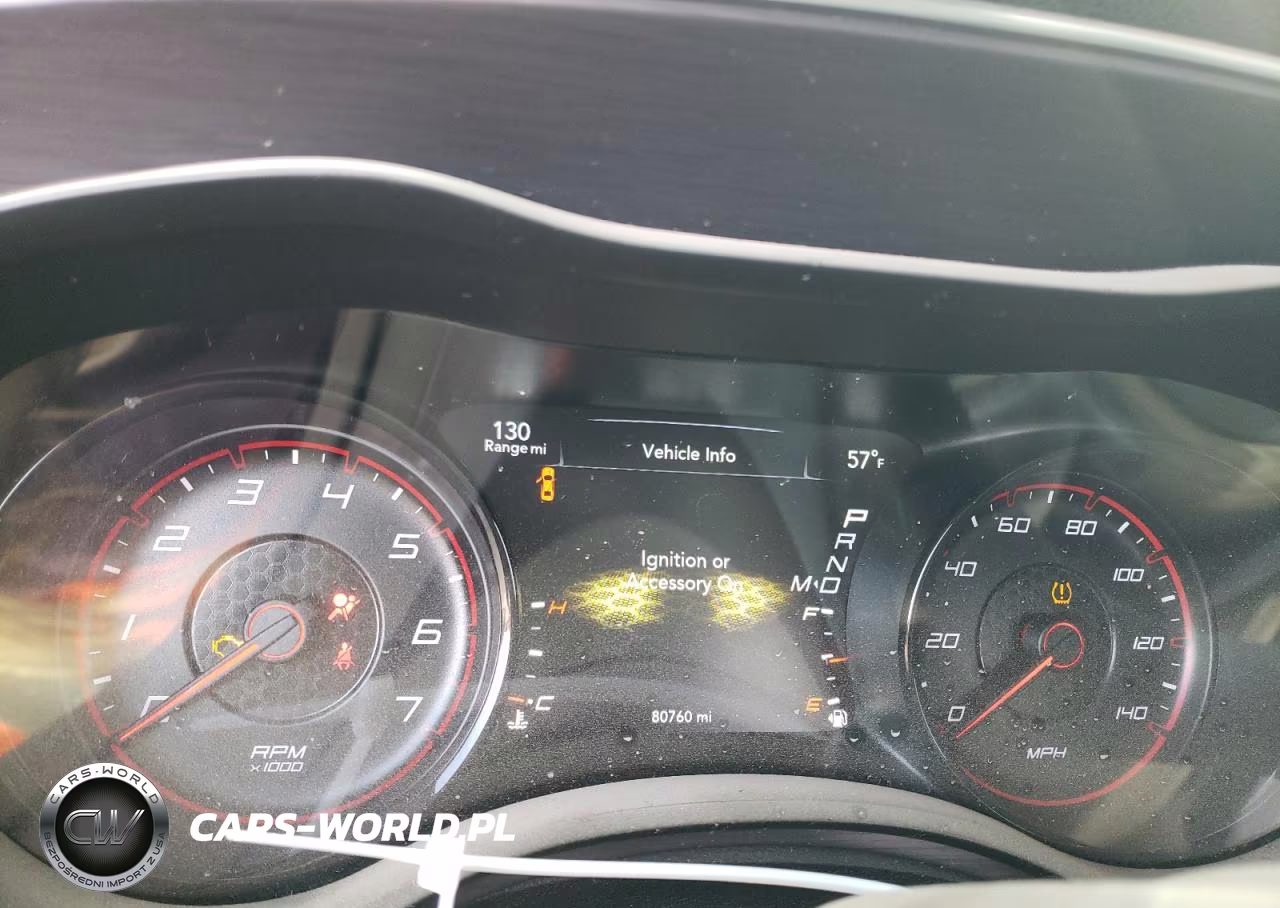 2018 Dodge Charger Sxt Plus VIN:2C3CDXHG3JH335475 - 9