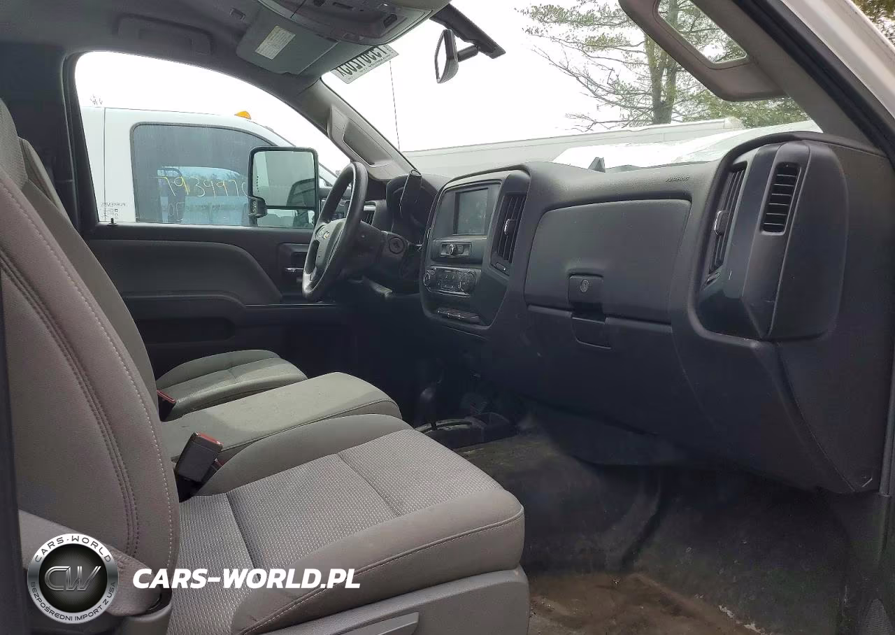 2016 Chevrolet Silverado K2500 Heavy Duty VIN:1GC0KUEG1GZ105370 - 11