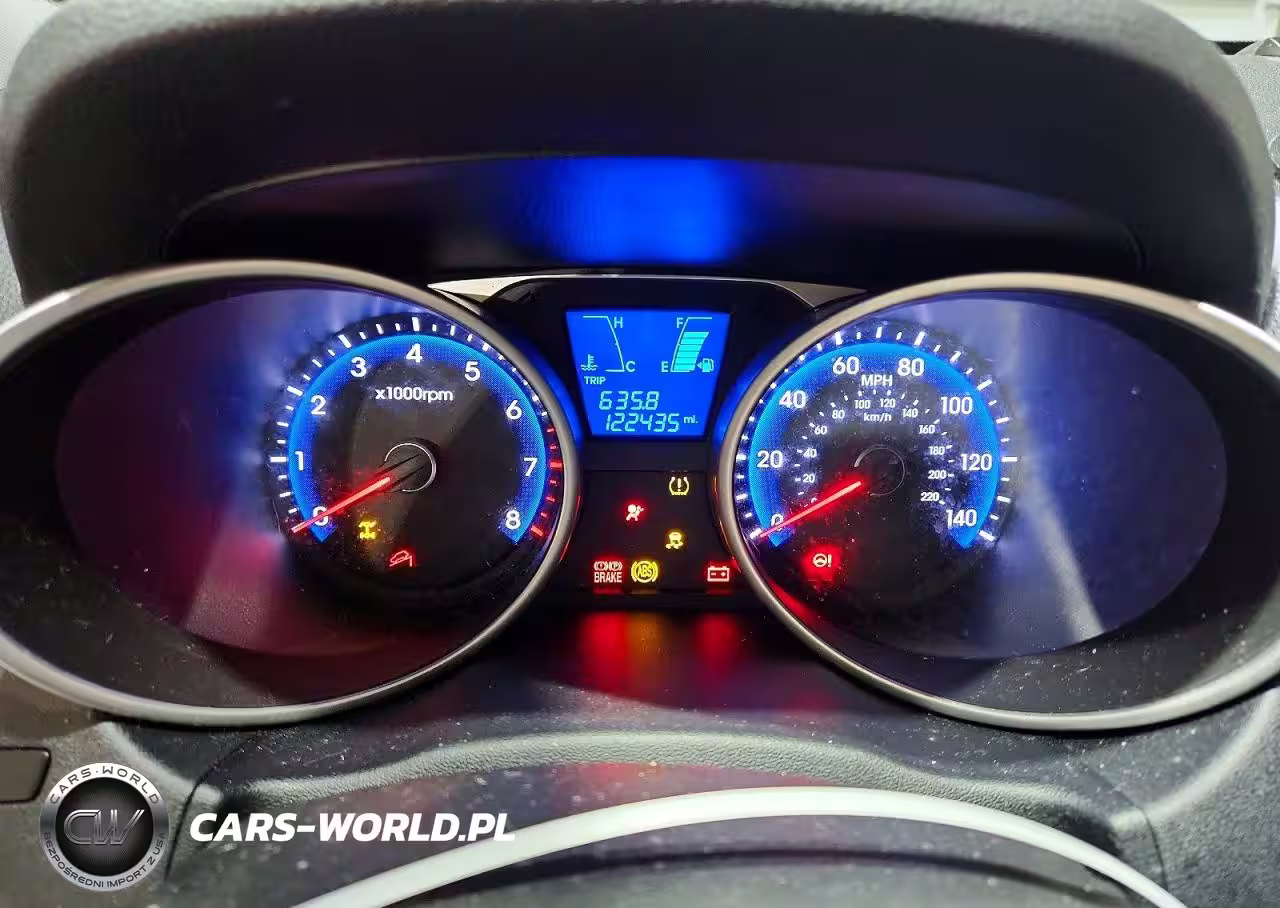 2015 Hyundai Tucson Gls VIN:KM8JTCAF1FU031612 - 9