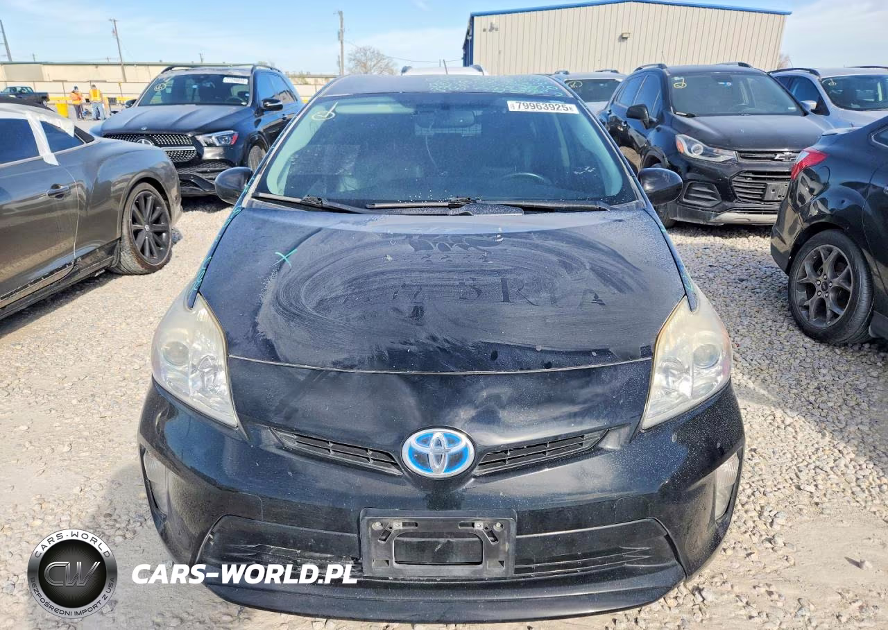 2015 Toyota Prius Four VIN:JTDKN3DU8F1917487 - 5