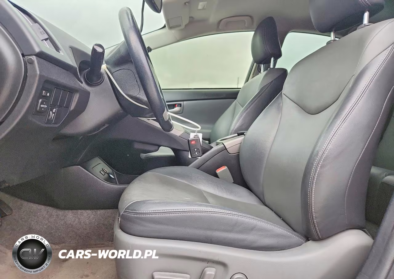 2015 Toyota Prius Four VIN:JTDKN3DU8F1917487 - 7
