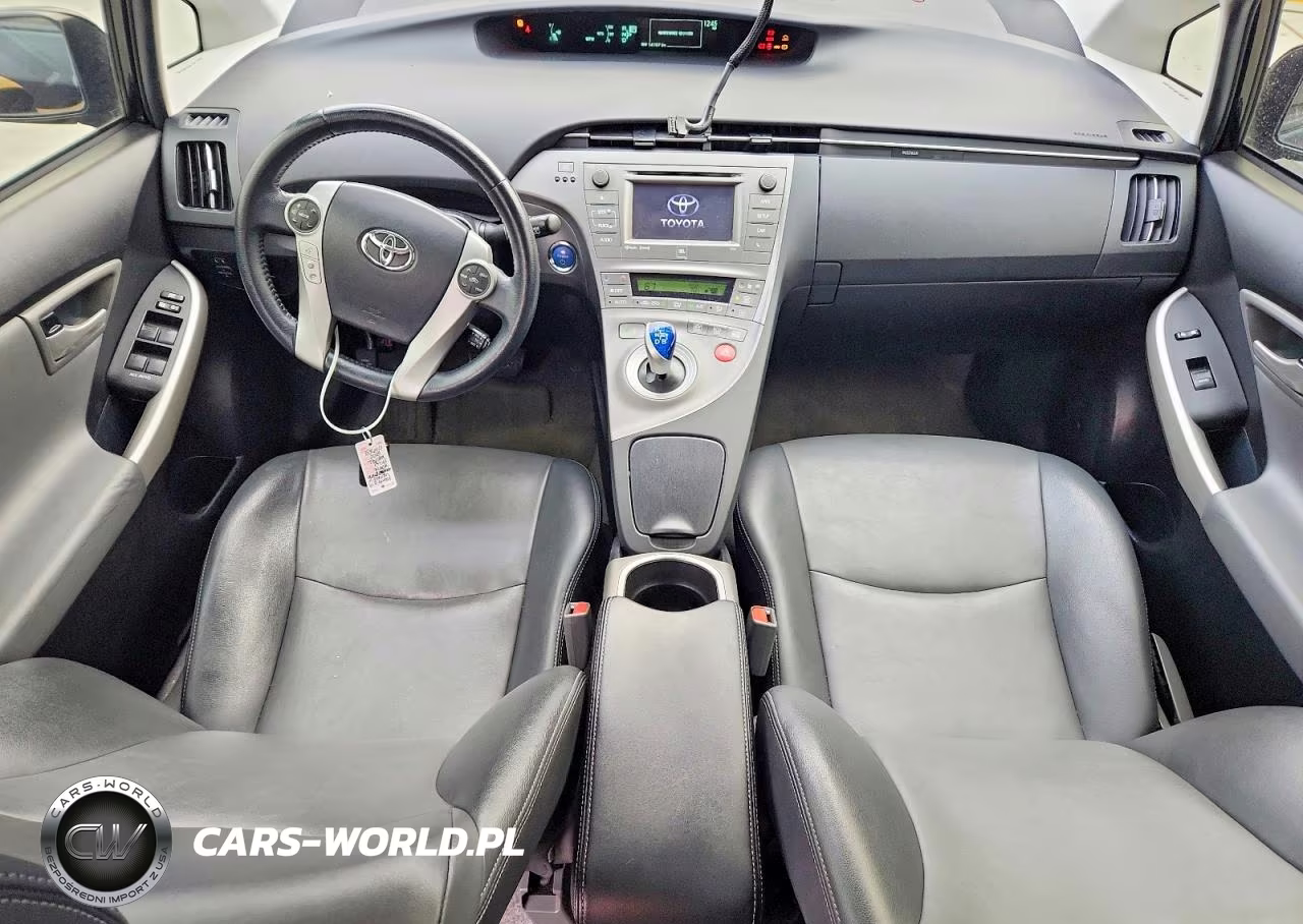 2015 Toyota Prius Four VIN:JTDKN3DU8F1917487 - 8