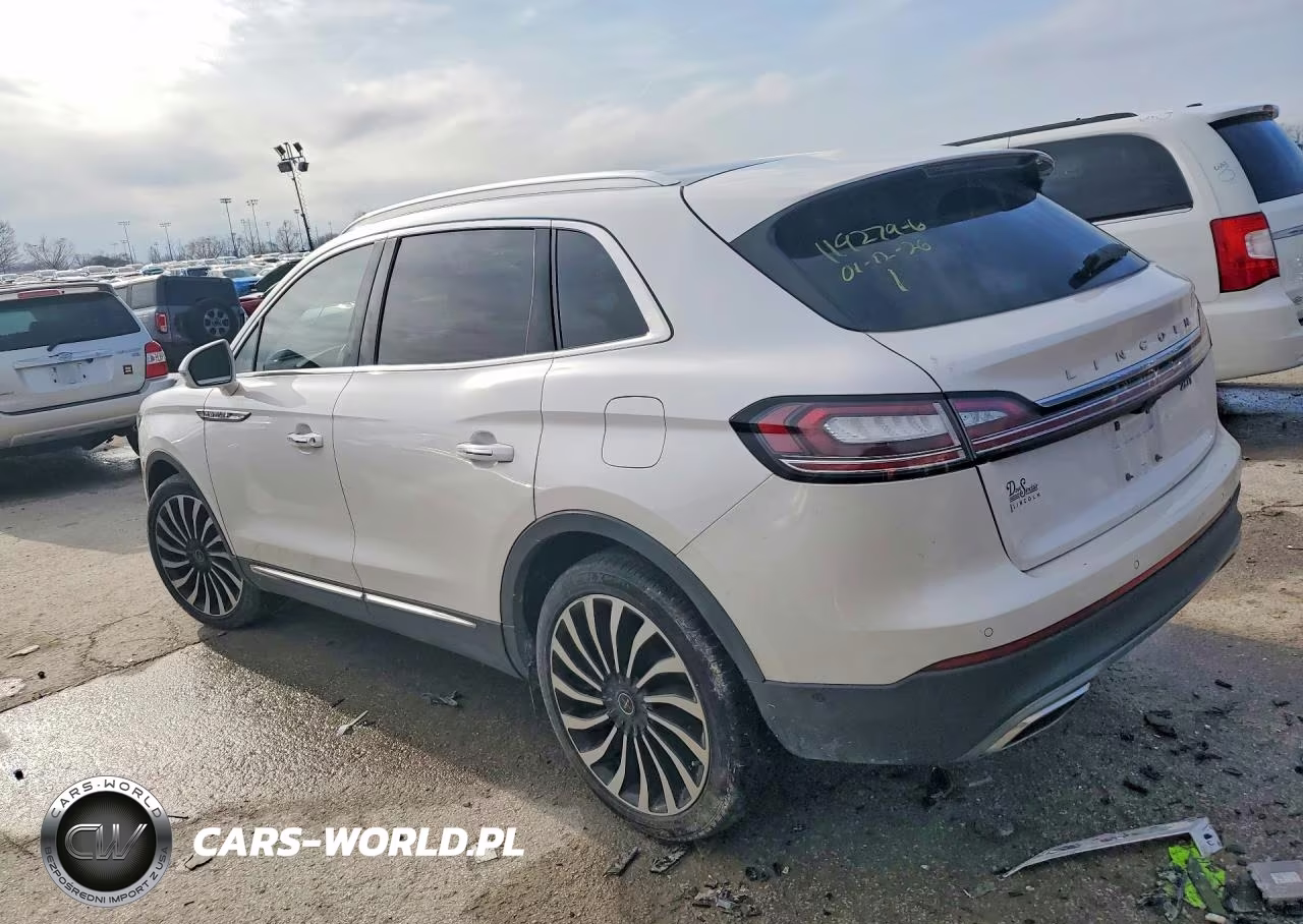 2019 Lincoln Nautilus Black Label VIN:2LMPJ7J92KBL30578 - 2