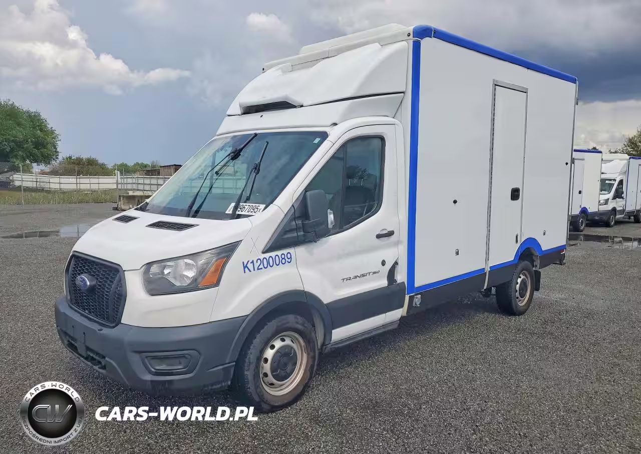 2020 Ford Transit Delivery Truck