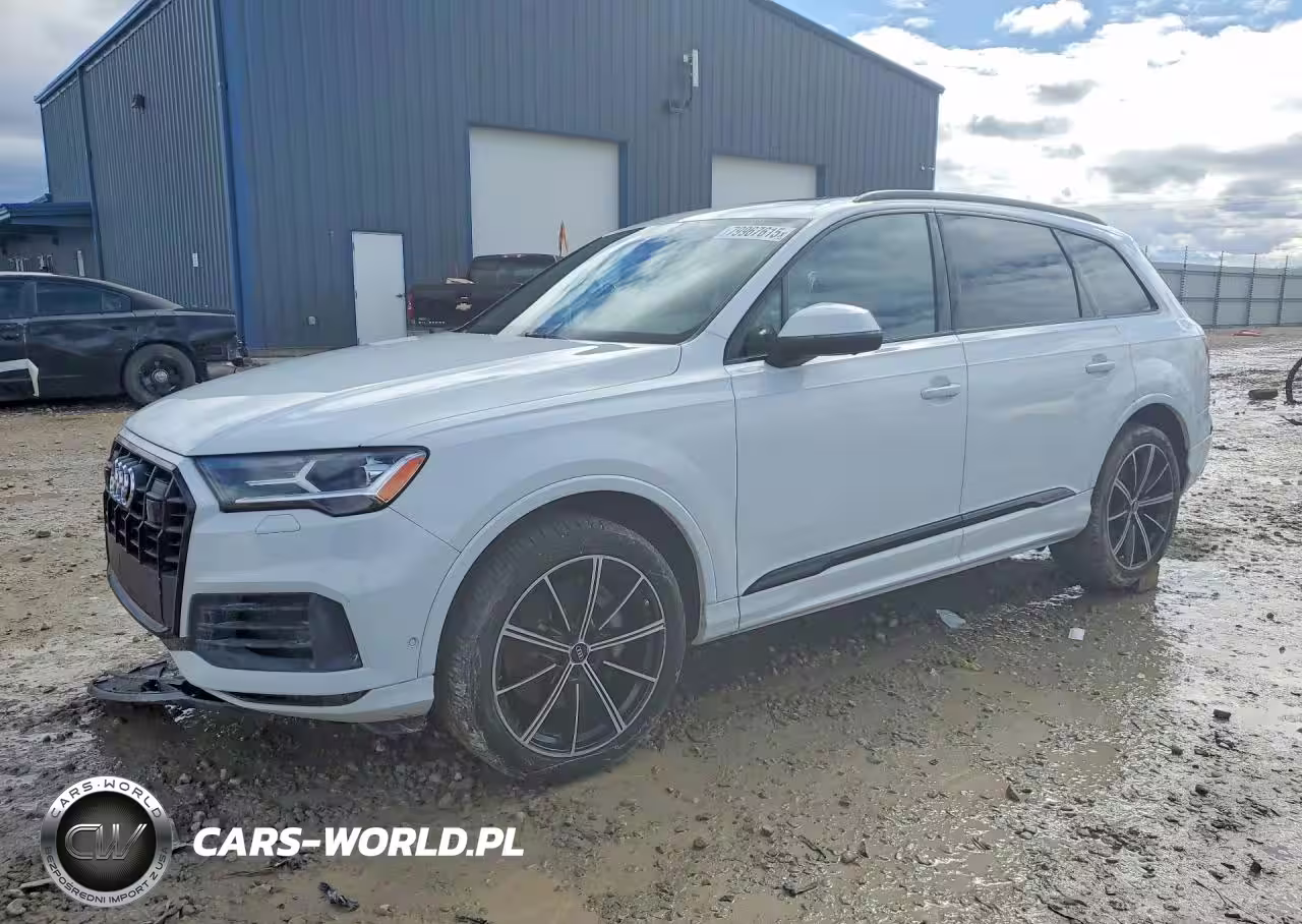 2020 Audi Q7 Premium Plus