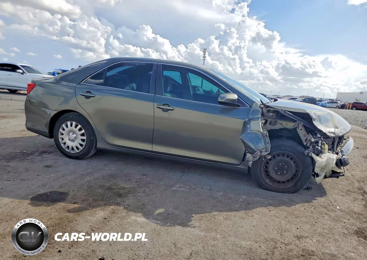 2012 Toyota Camry L VIN:4T1BF1FK9CU572506 - 4