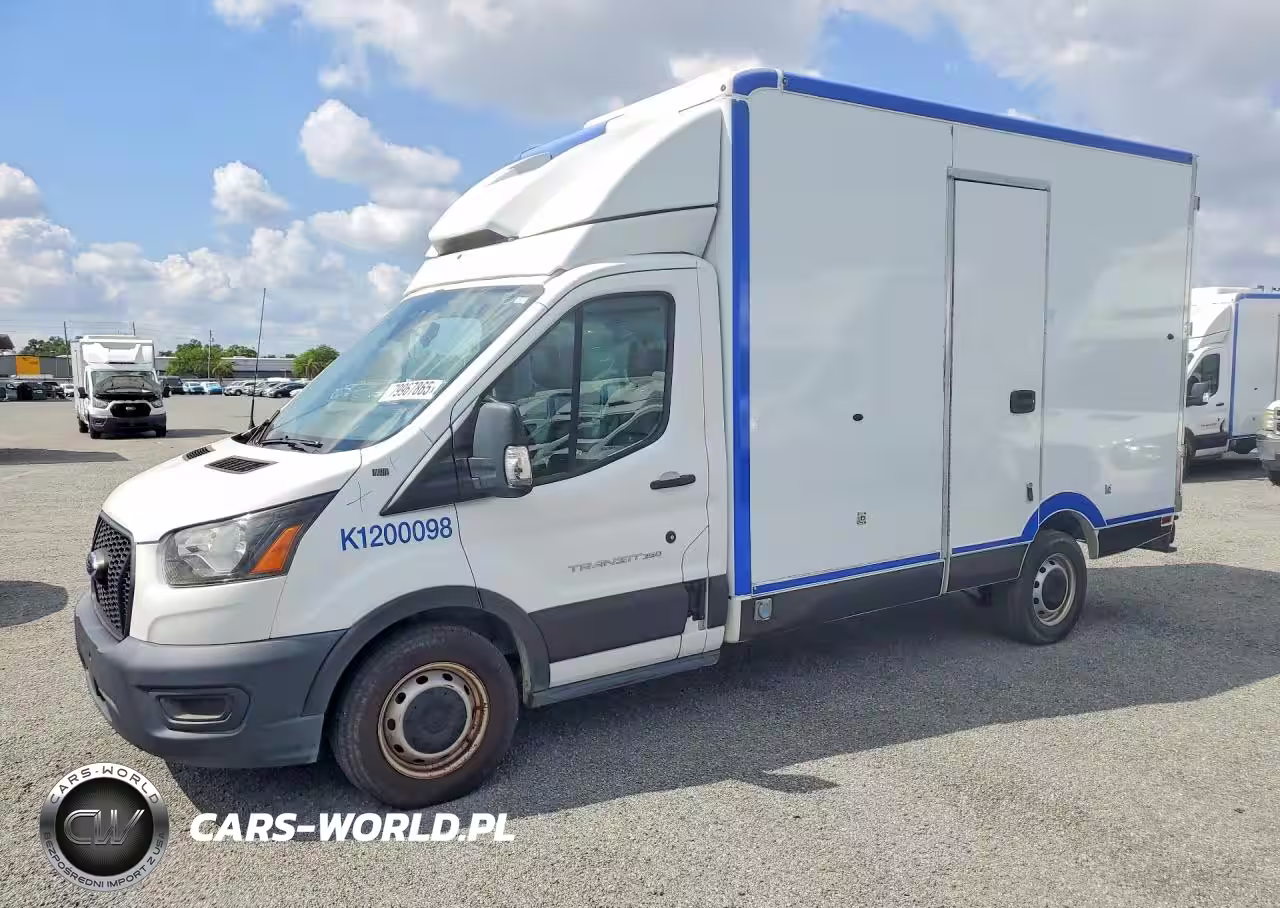 2020 Ford Transit Delivery Truck