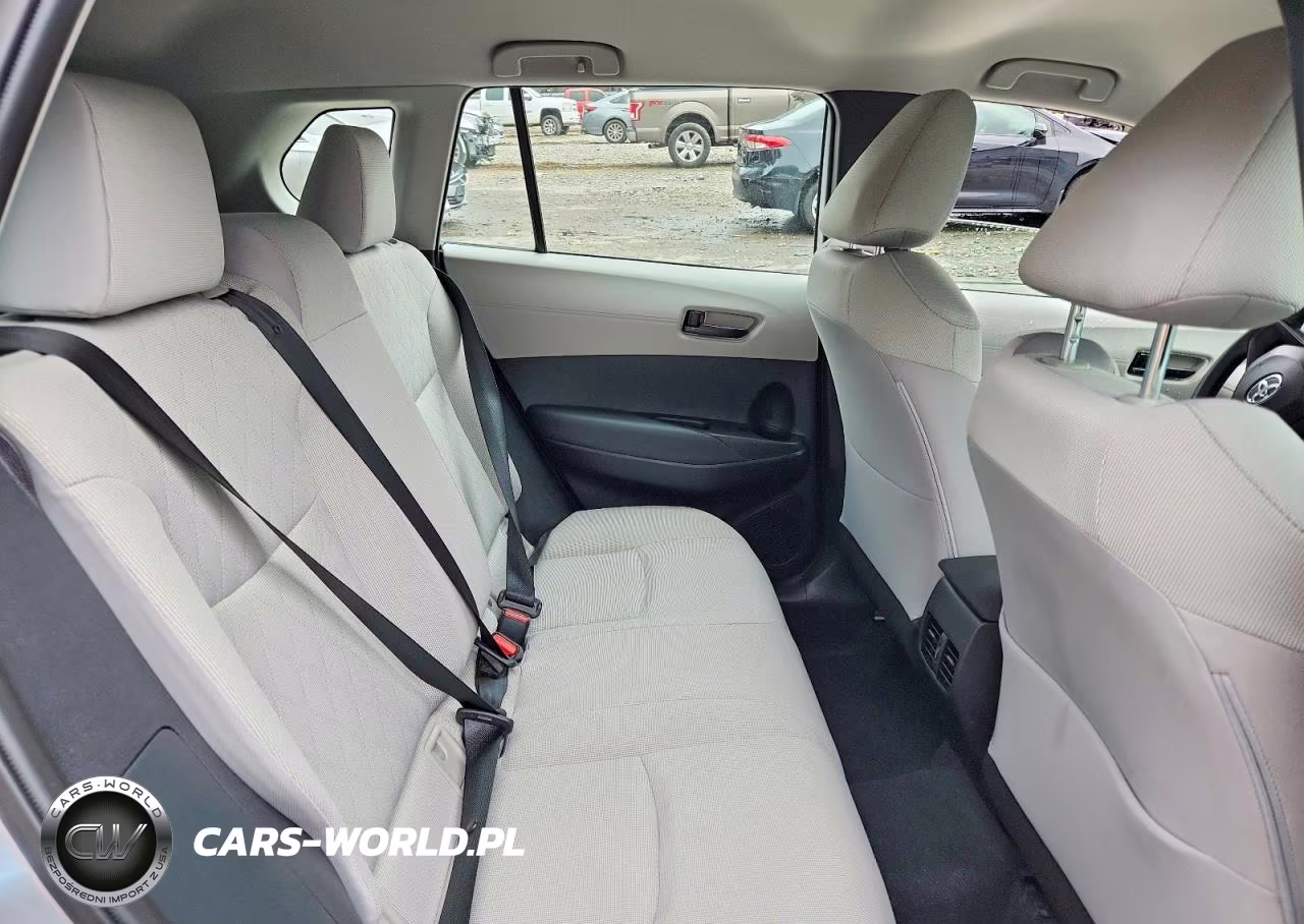 2025 Toyota Corolla Cross L VIN:7MUAAAAG5SV129277 - 10