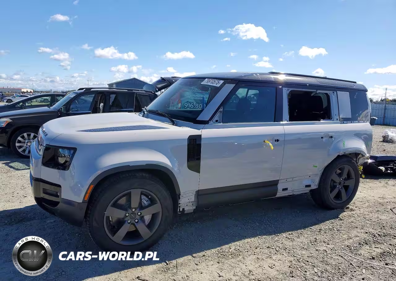 2026 Land Rover Defender 110 S