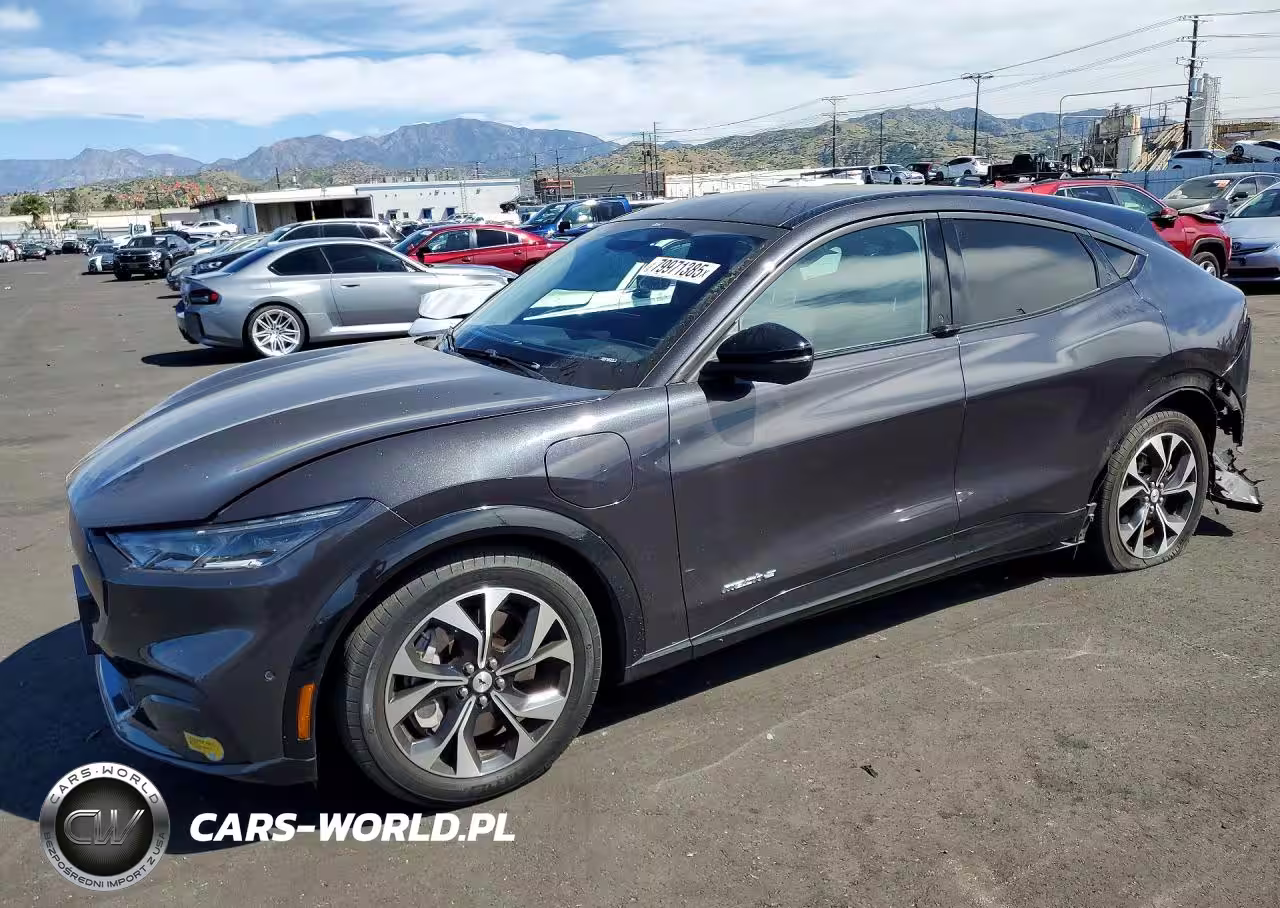 2022 Ford Mustang Mach-E Premium