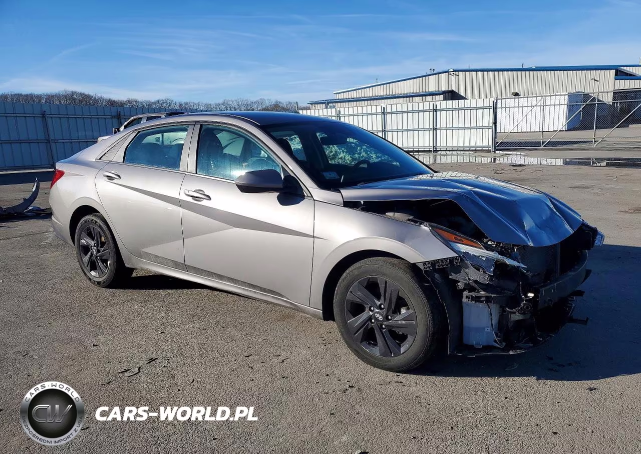 2021 Hyundai Elantra Sel VIN:KMHLM4AG7MU182133 - 4