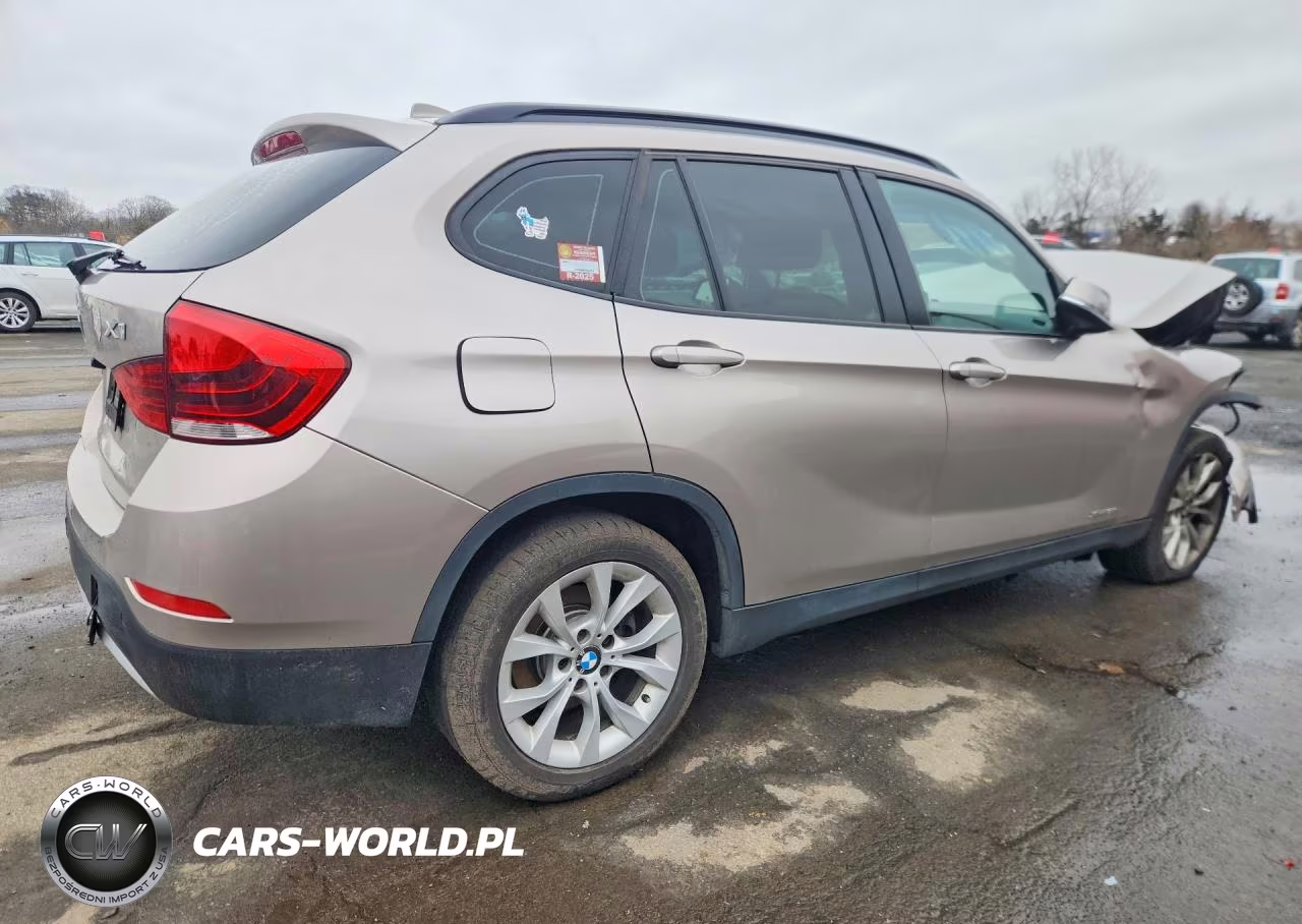 2013 BMW X1 xDrive28I VIN:WBAVL1C55DVR82432 - 3