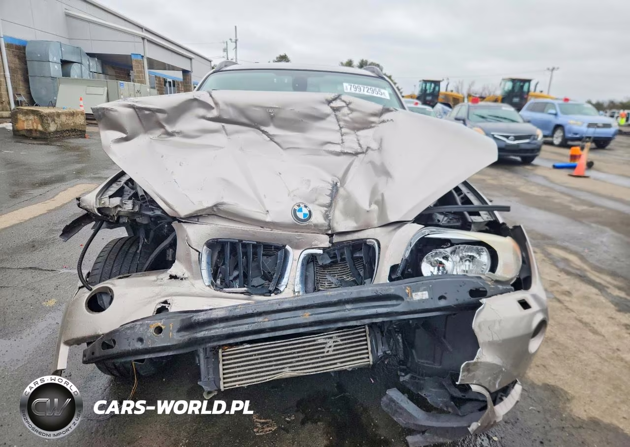 2013 BMW X1 xDrive28I VIN:WBAVL1C55DVR82432 - 5