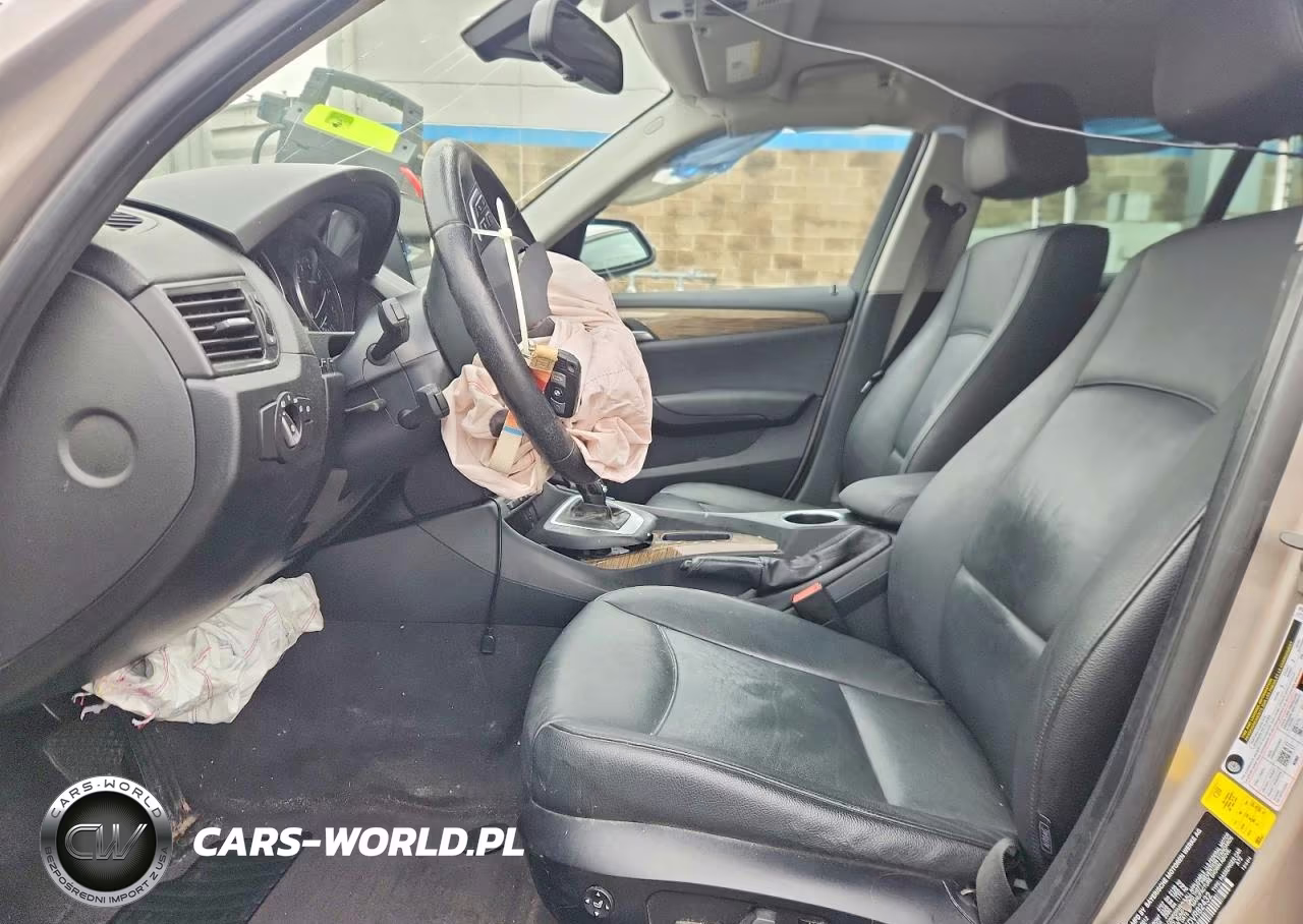 2013 BMW X1 xDrive28I VIN:WBAVL1C55DVR82432 - 7