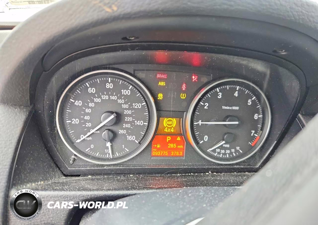 2013 BMW X1 xDrive28I VIN:WBAVL1C55DVR82432 - 9