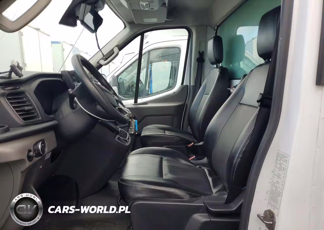2020 Ford Transit Delivery Truck VIN:1FDBW5Z86LKB30317 - 7