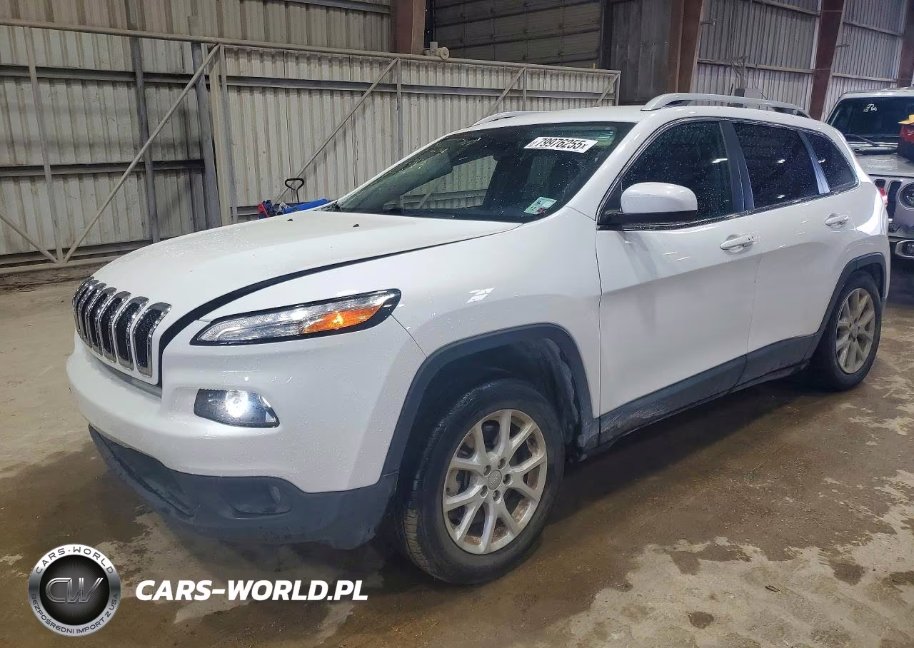2018 Jeep Cherokee Latitude Plus – zdjęcie 1 z 13