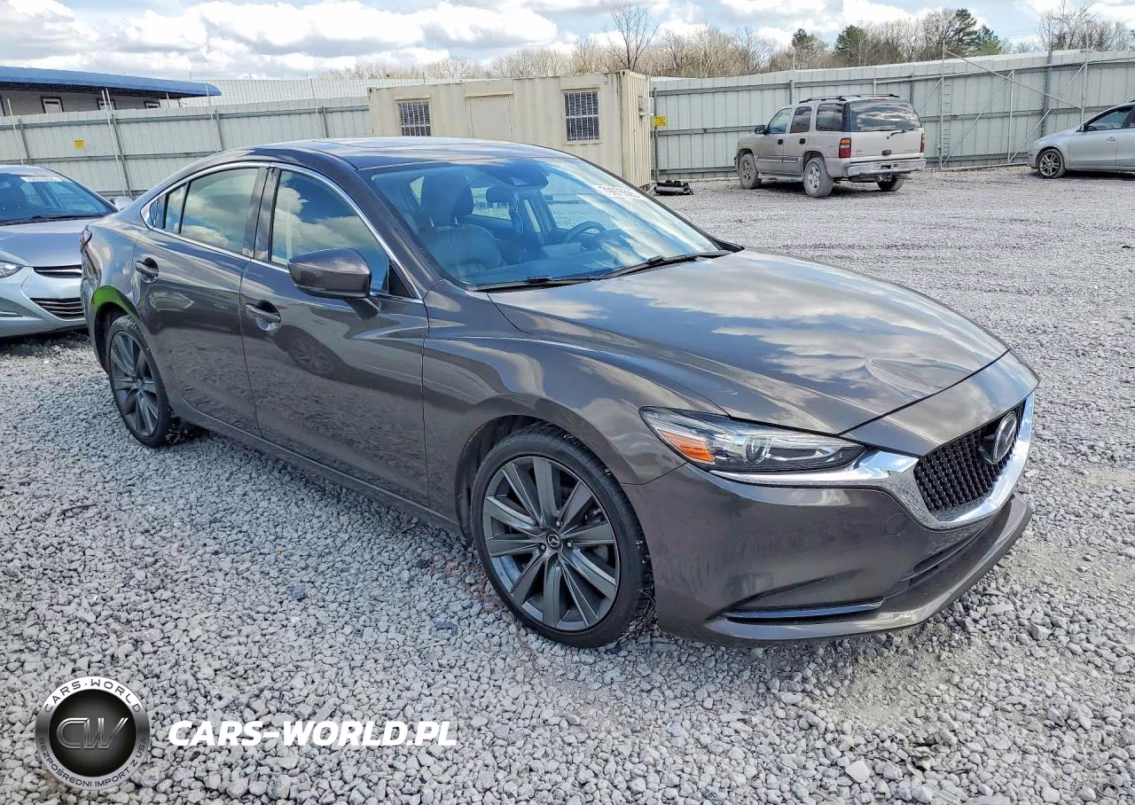 2018 Mazda 6 Touring VIN:JM1GL1VM6J1307739 - 4