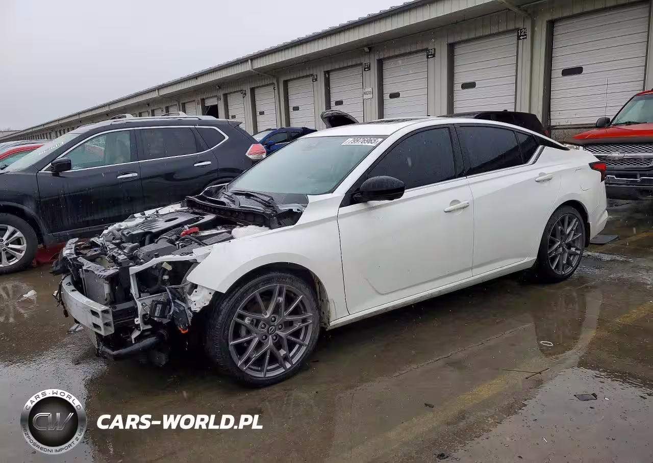 2023 Nissan Altima 2.0 Sr