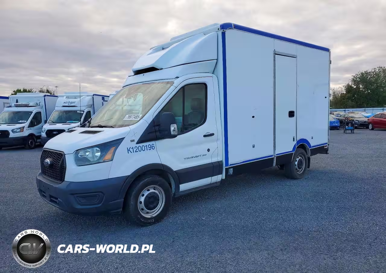 2020 Ford Transit Delivery Truck
