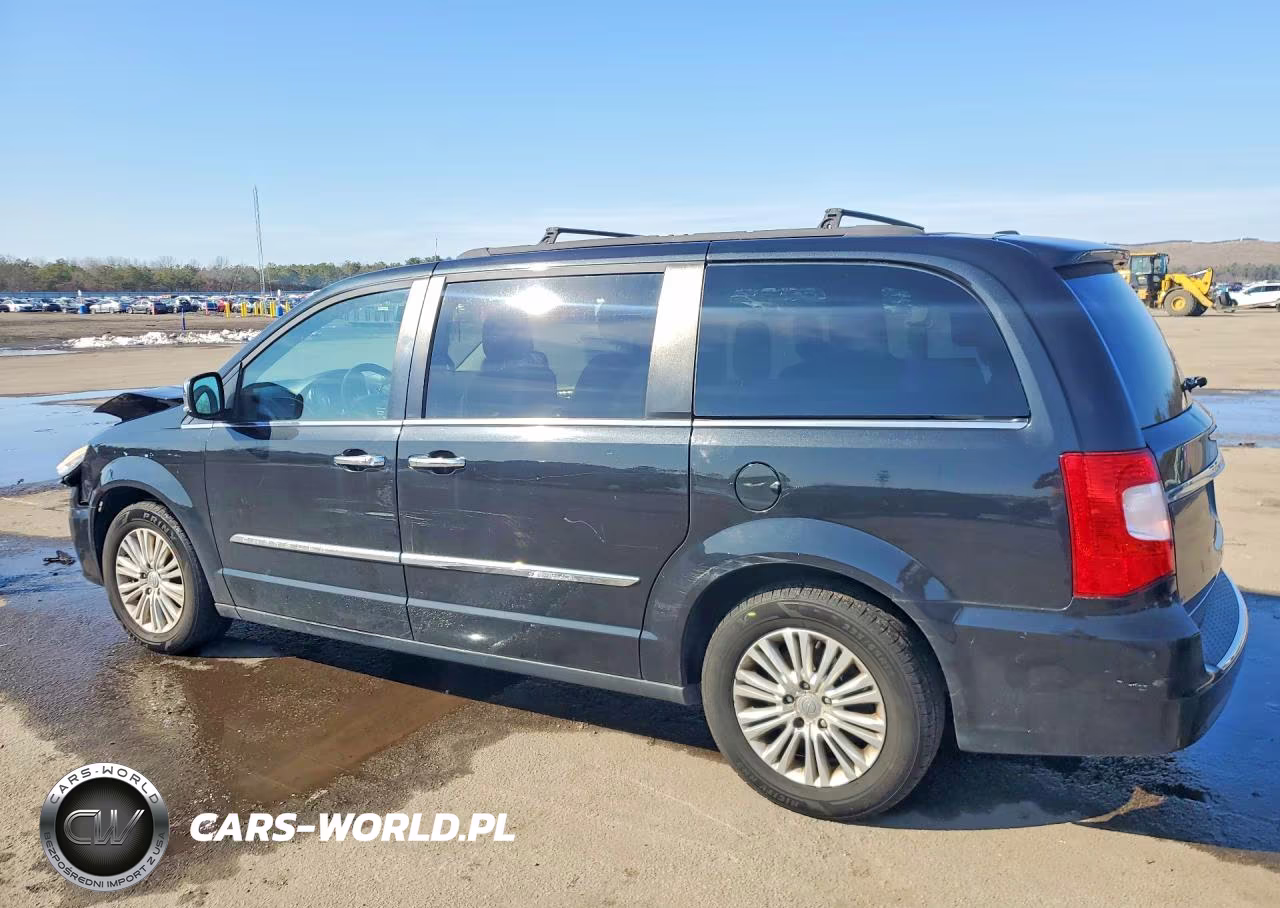 2013 Chrysler Town & Country Touring L VIN:2C4RC1CG5DR560184 - 2