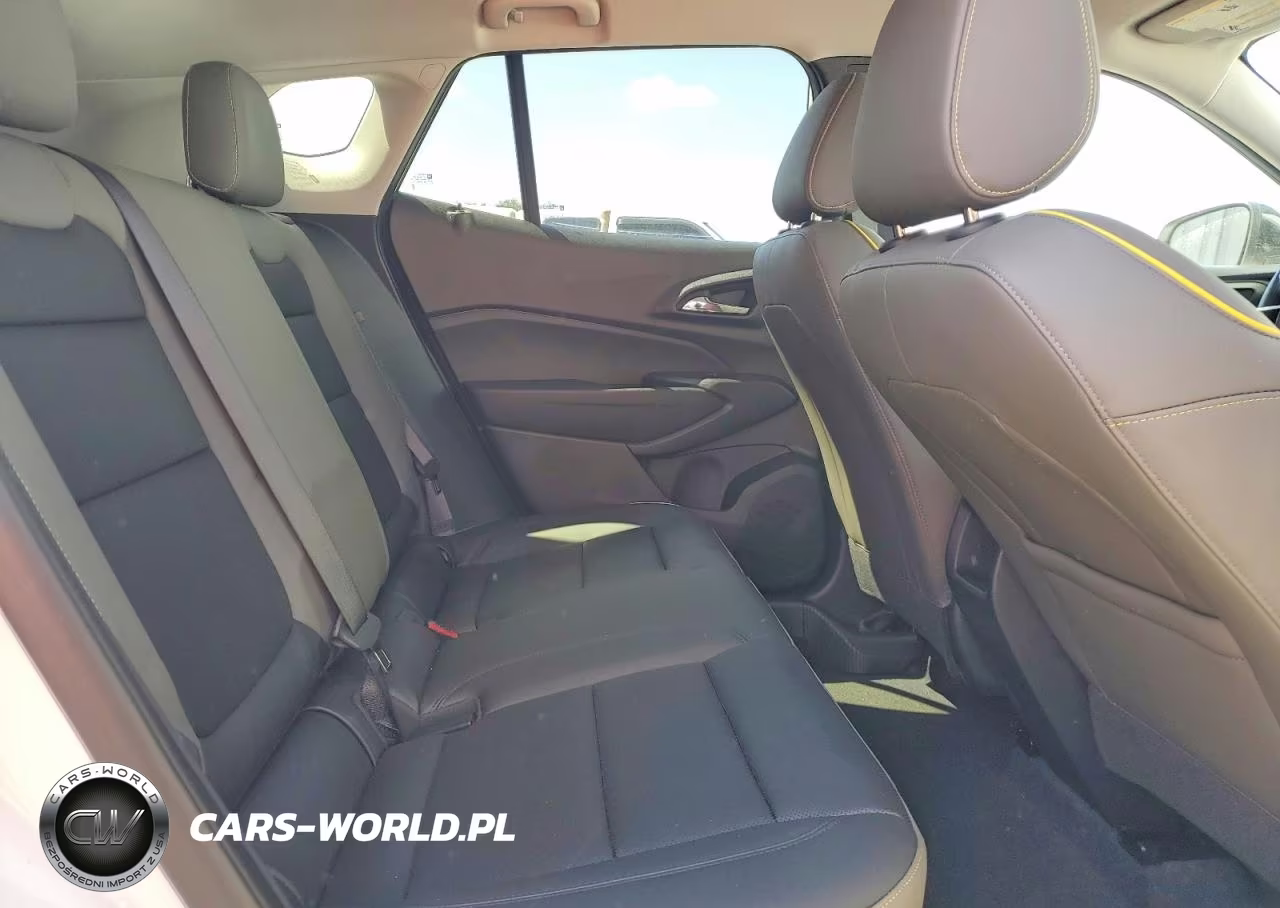 2025 Chevrolet Trax Activ VIN:KL77LKEP3SC278414 - 11