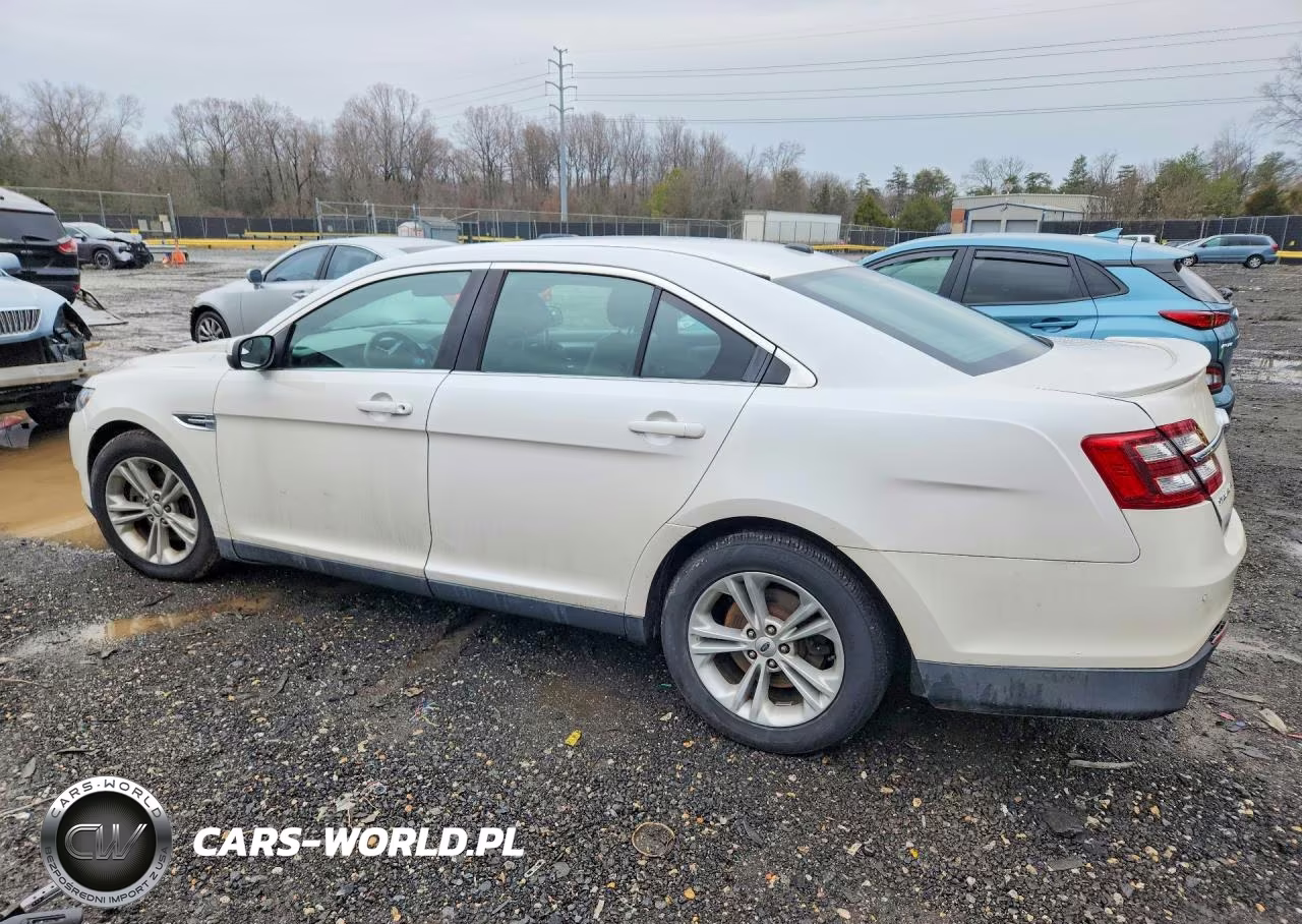 2015 Ford Taurus Sel VIN:1FAHP2E8XFG113677 - 2