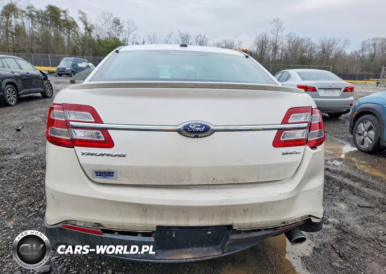 2015 Ford Taurus Sel VIN:1FAHP2E8XFG113677 - 6