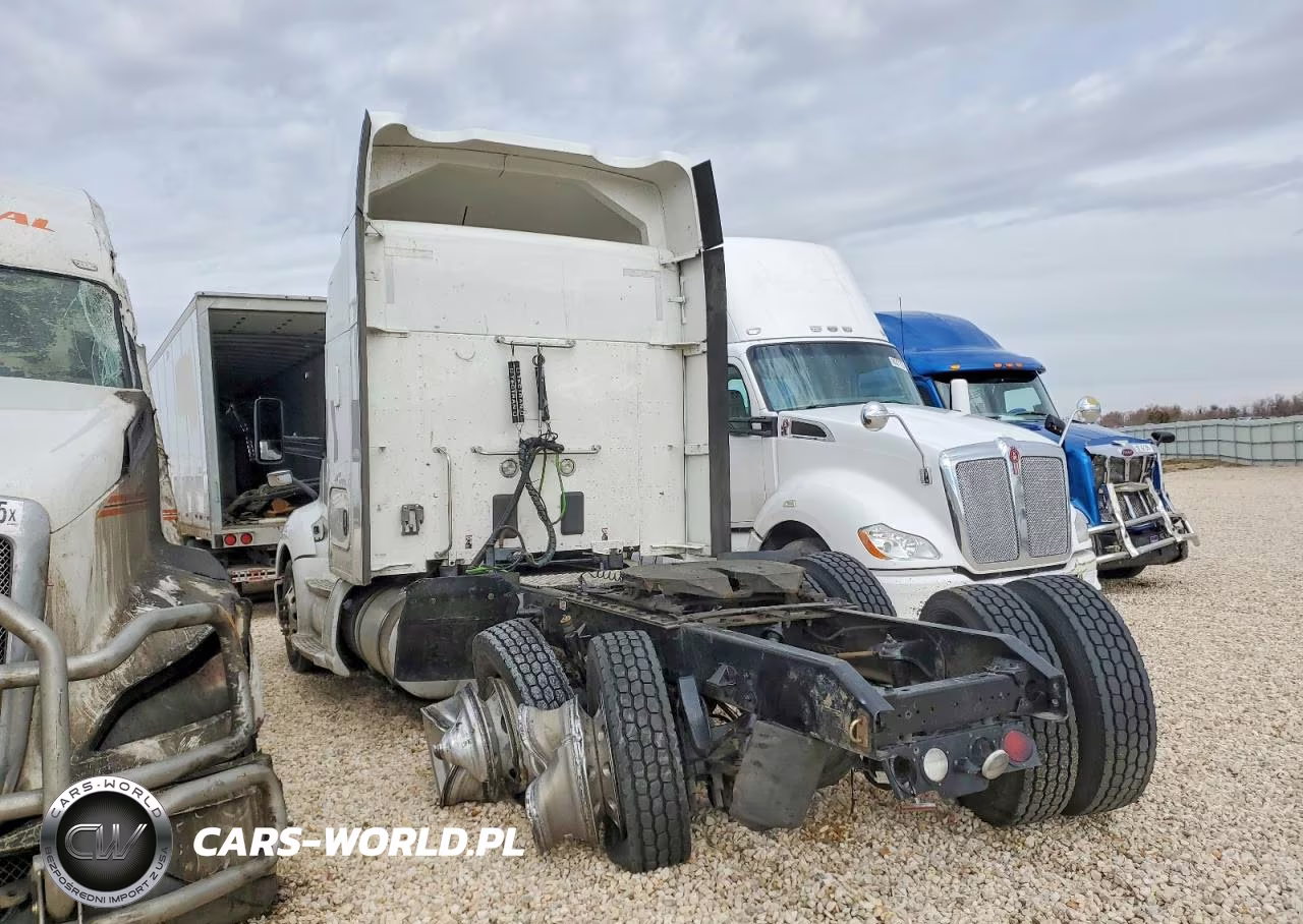 2021 Kenworth T680 Semi Truck VIN:1XKYD49X5MJ443473 - 3
