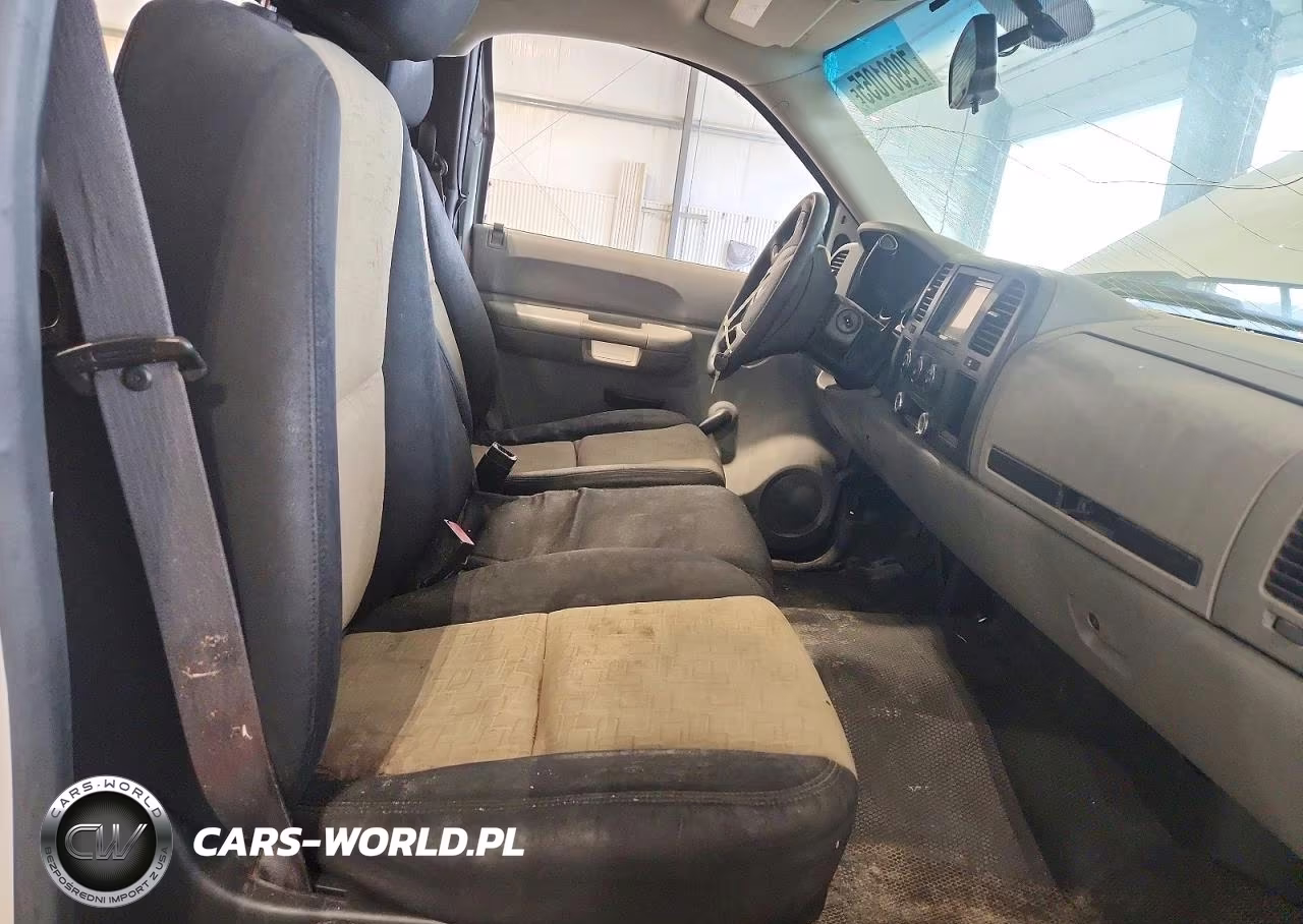 2008 Chevrolet Silverado C1500 VIN:1GCEC14X18Z302754 - 7