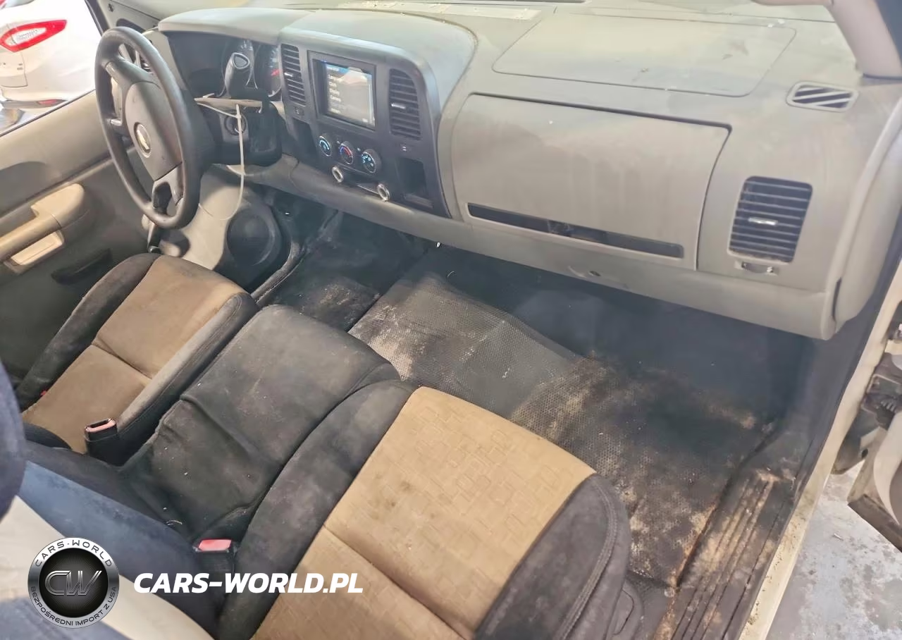 2008 Chevrolet Silverado C1500 VIN:1GCEC14X18Z302754 - 8