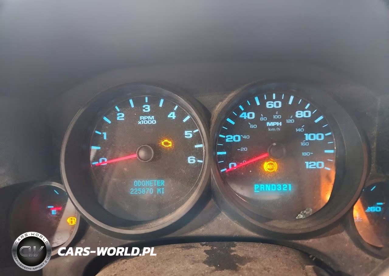 2008 Chevrolet Silverado C1500 VIN:1GCEC14X18Z302754 - 9