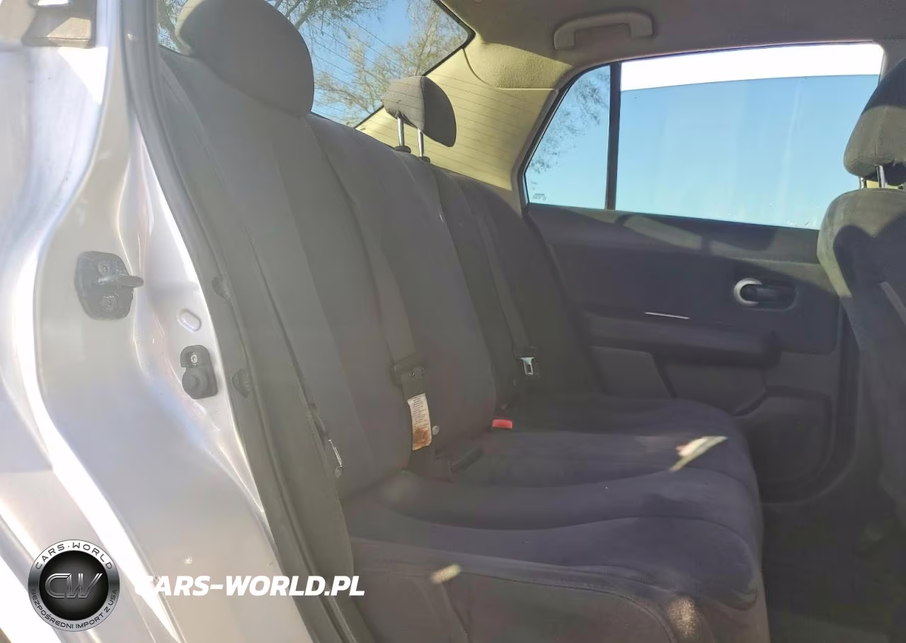 2008 Nissan Versa 1.8 S VIN:3N1BC11E58L363699 - 10