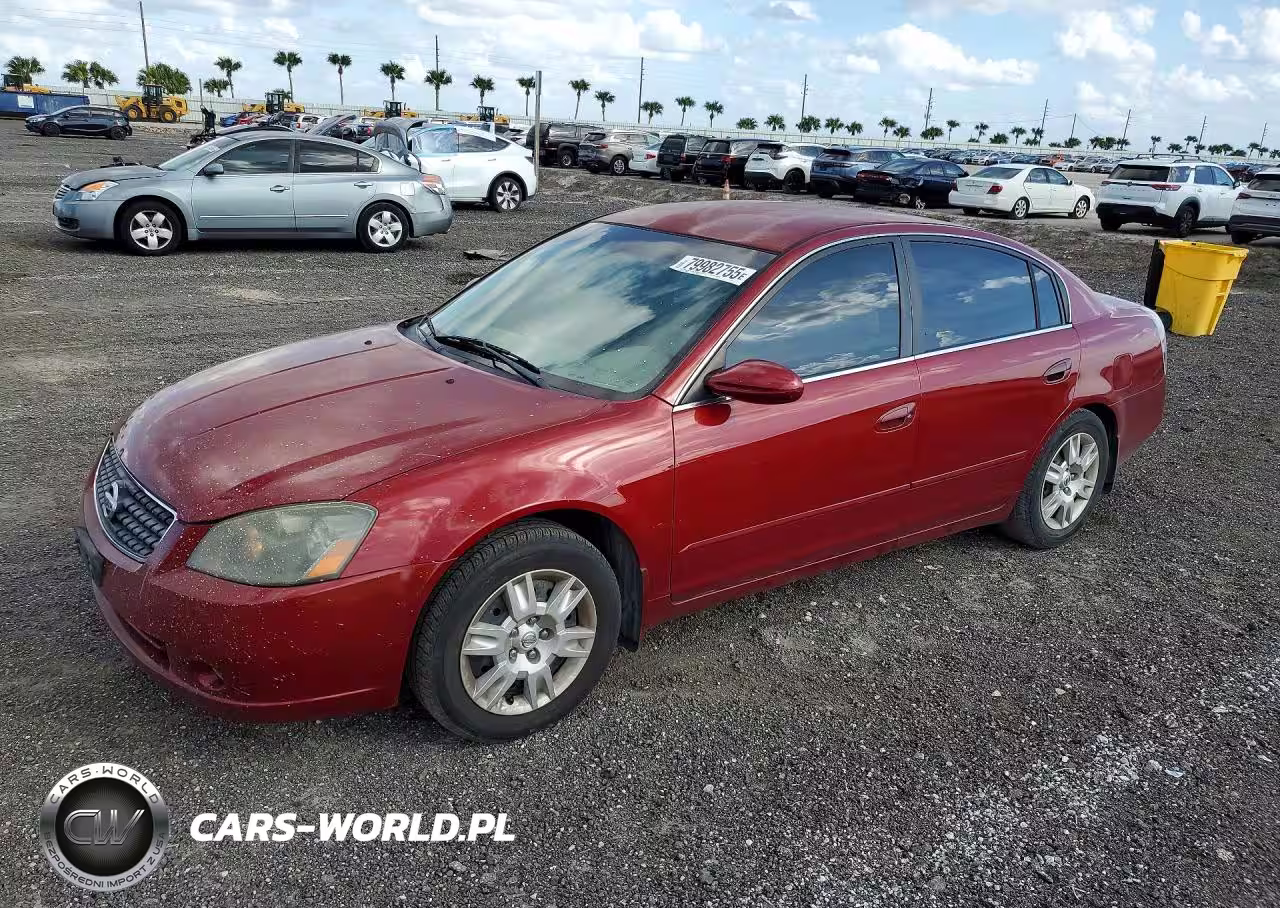 2005 Niss Altima