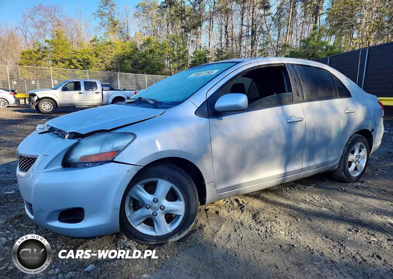 2010 Toyota Yaris Base