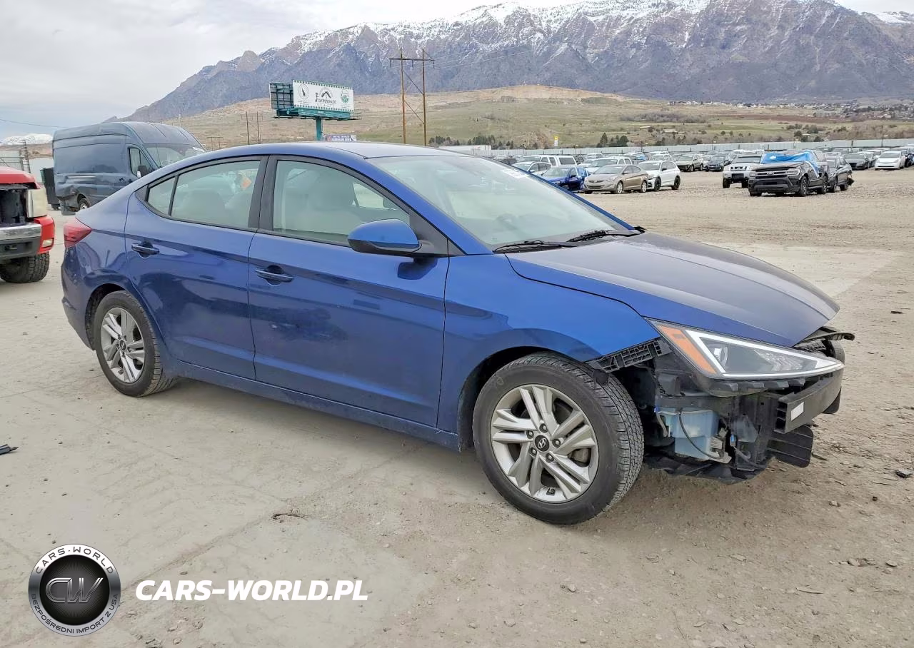 2020 Hyundai Elantra Sel VIN:5NPD84LF9LH573651 - 4