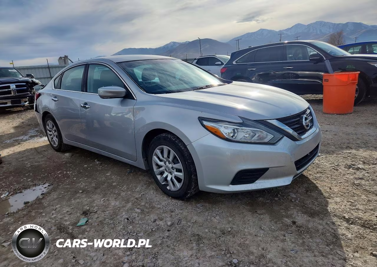 2016 Nissan Altima 2.5 S VIN:1N4AL3AP8GC259553 - 4