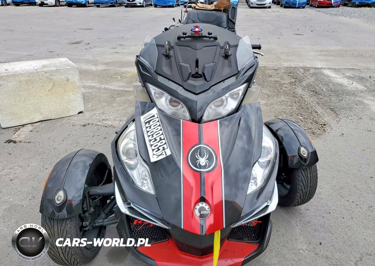 2016 Can-Am Spyder Roadster VIN:2BXNBCD24GV000149 - 2
