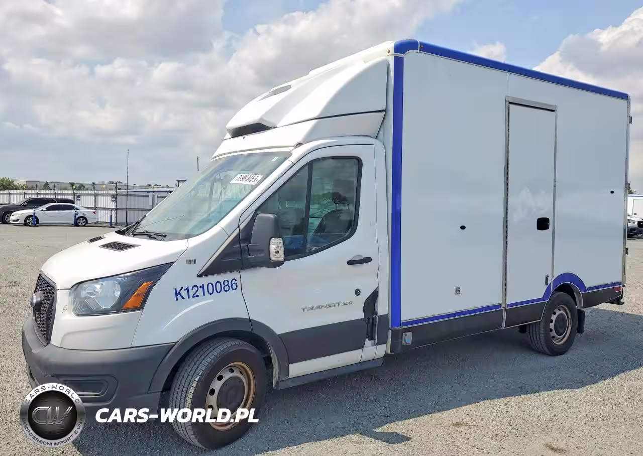 2021 Ford Transit Delivery Truck